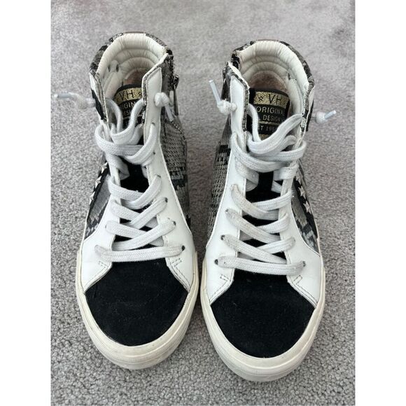 Nearly NEW VINTAGE HAVANA SNAKESKIN HIGH TOP SNEAKER, $117 - Picture 4 of 8